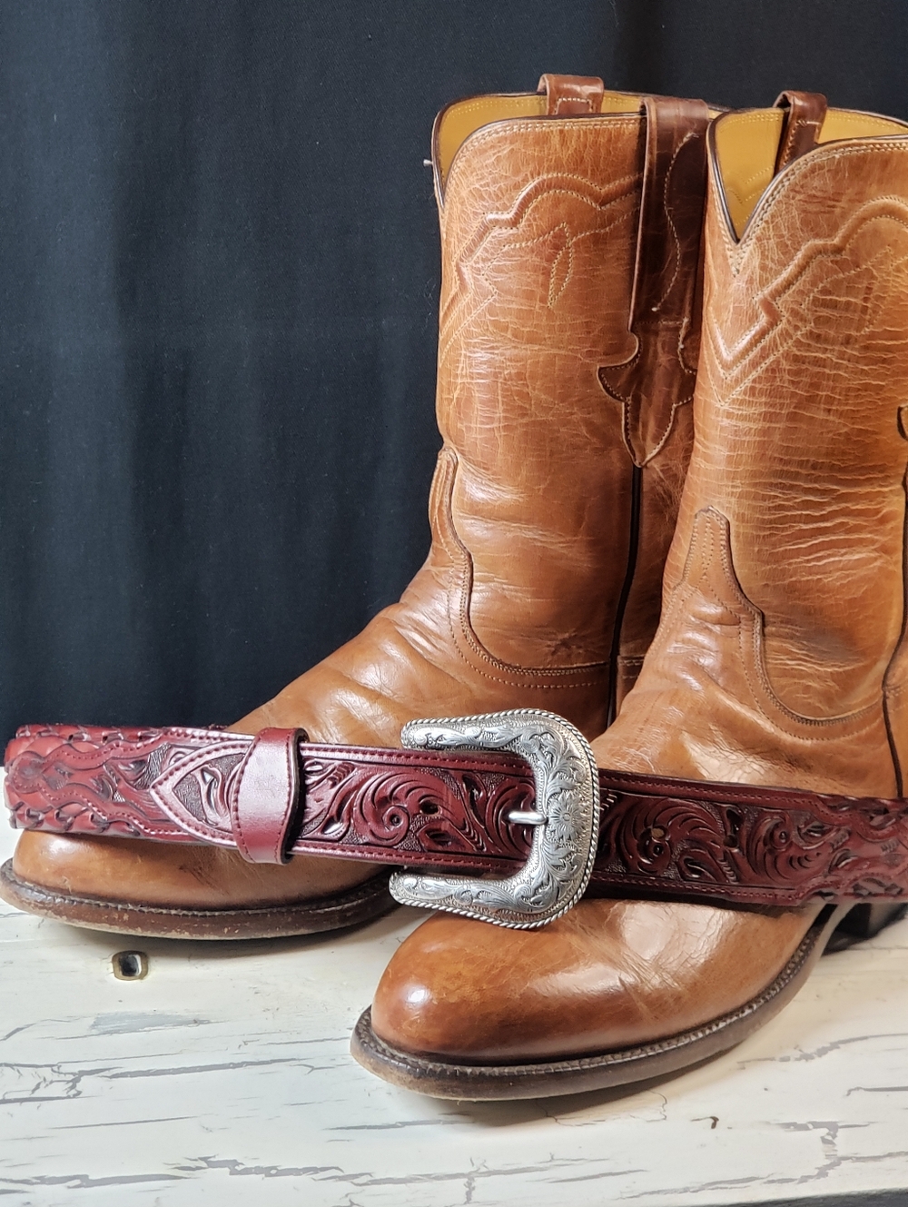 Nocona Hand-Tooled Cowboy Belt style A 542 in Deep Mahogany - size 36 - Picture 15 of 16